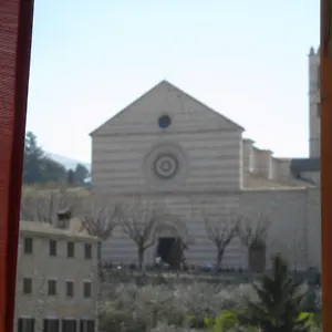 http://veduta-camere-santa-chiara.hotels-perugia.com
