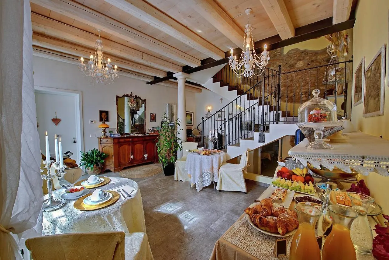 Villa Rossella Castelnuovo del Garda 0*,  Italy