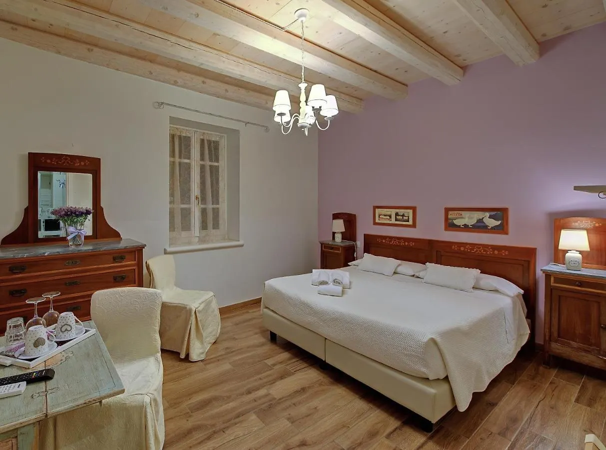Guest house Villa Rossella Castelnuovo del Garda Italy